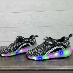 Kids Black‎ LED Sneakers Size 39